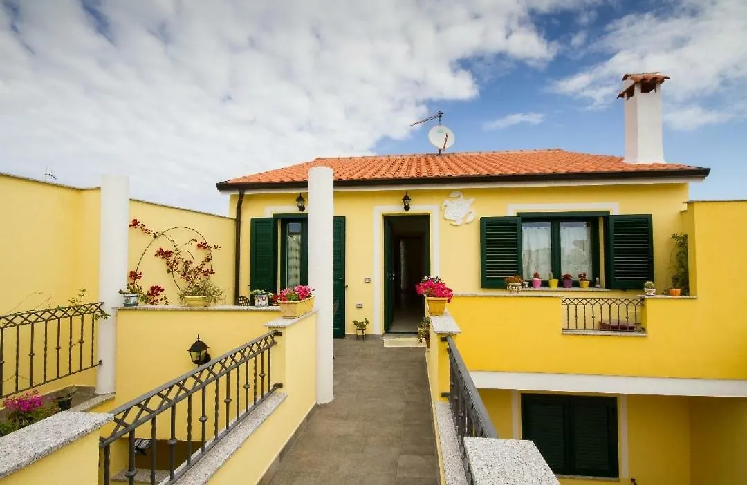شقة SantʼAntìoco  في Casa Veronica
